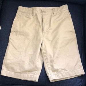 Gap khaki shorts